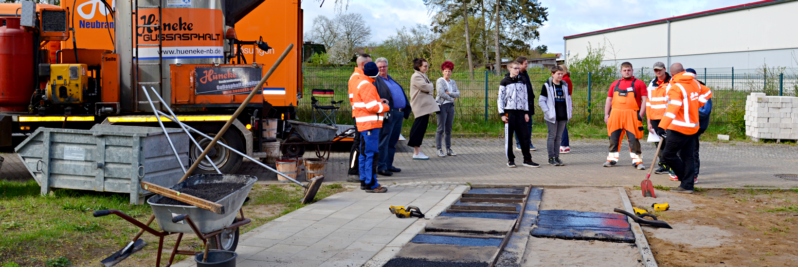 GESELLE dich dazu! – Hüneke Gussasphalt