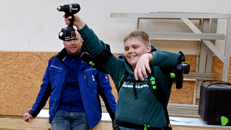 GESELLE dich dazu! – Exoskelett