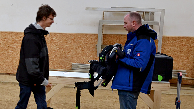 GESELLE dich dazu! – Exoskelett